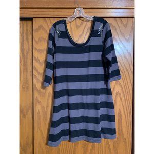 Jessica Simpson Striped Dress/Tunic with Shoulder embellishment